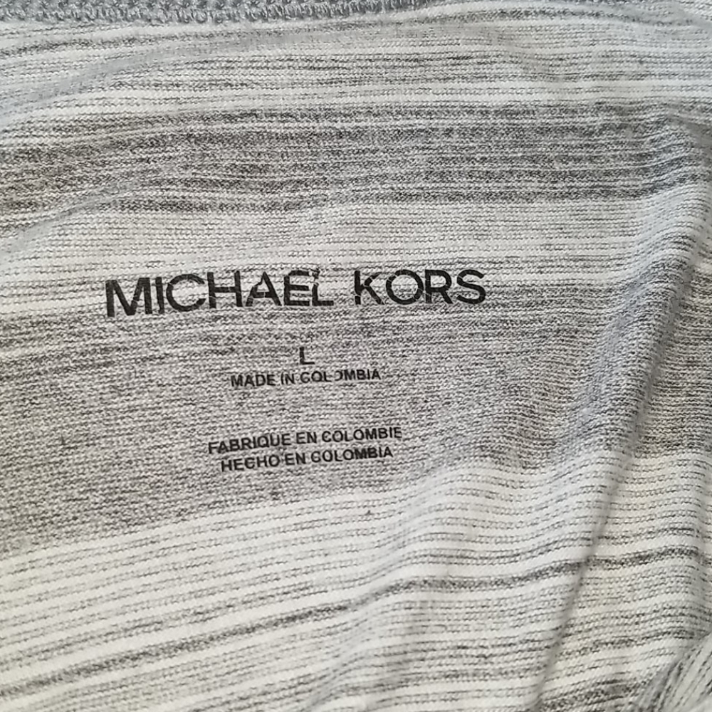 Shirt - Picture 3 of 3